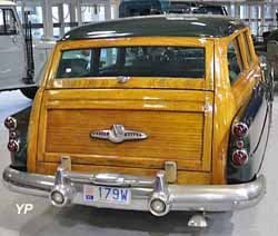 Ford V8 modèle 68 Station Wagon